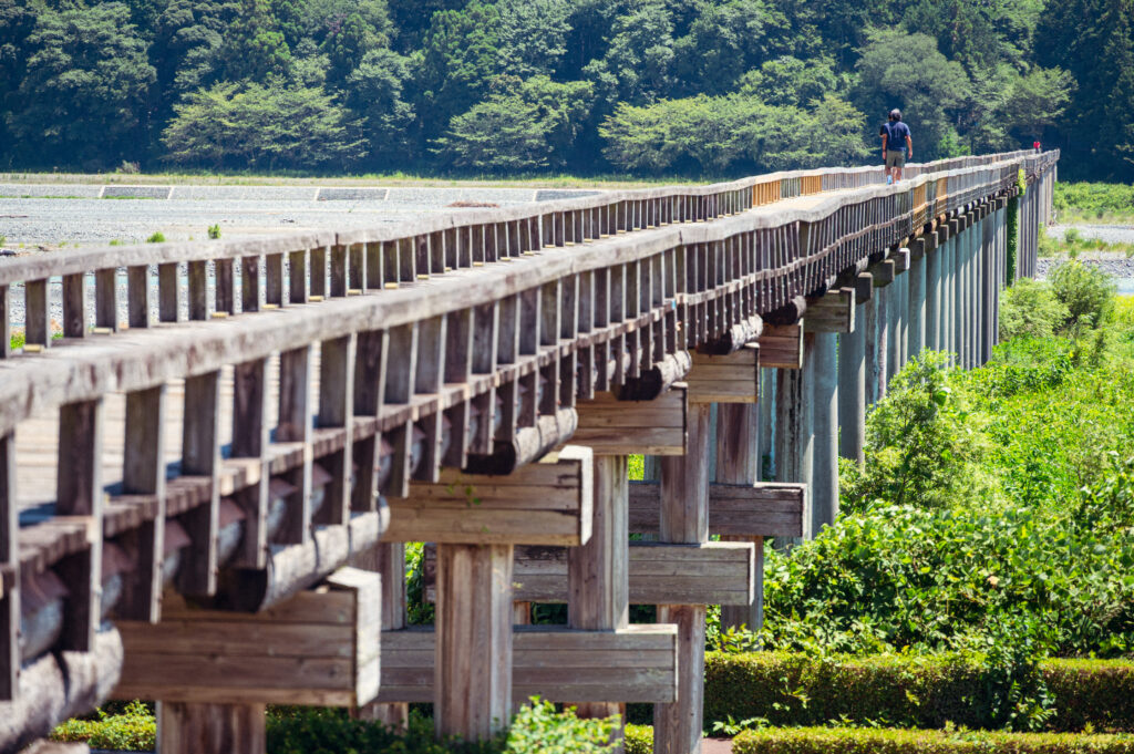 Zollbrücke über den Oigawa
